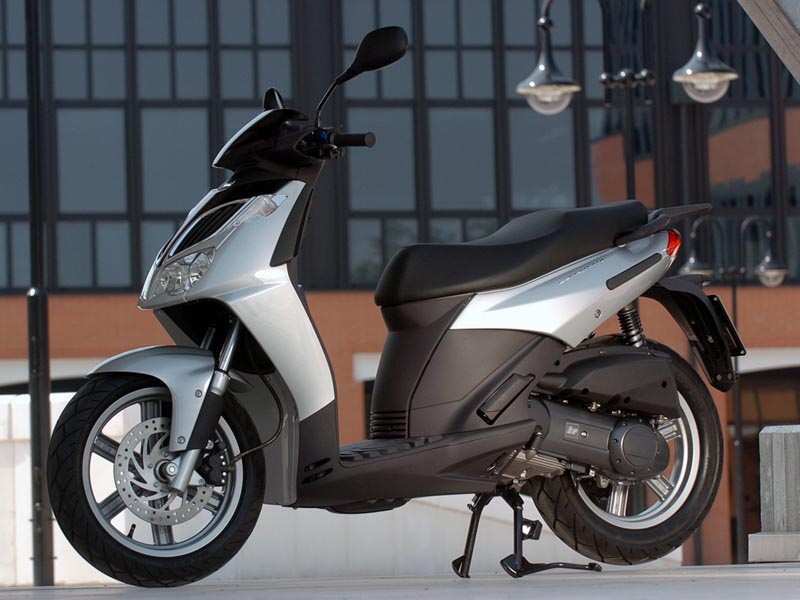 Aprilia Sportcity 200 1