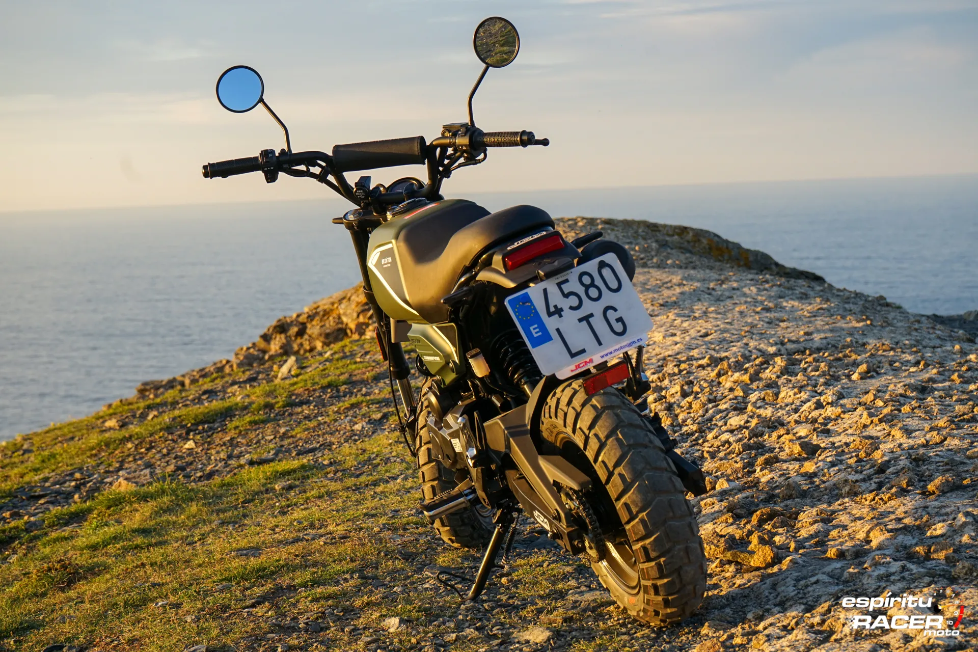 Prueba brixton crossfire 125 xs 04