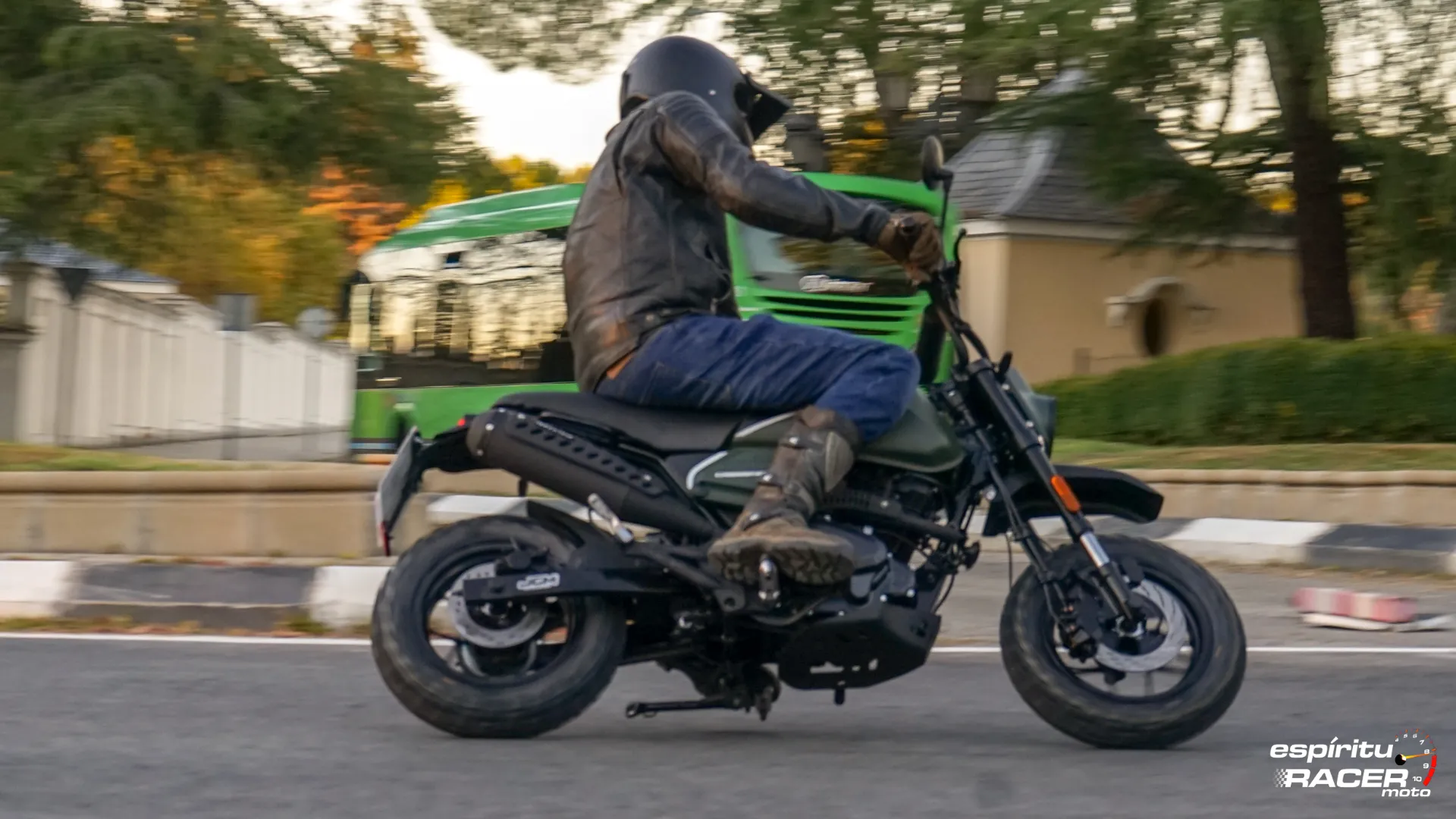 Prueba brixton crossfire 125 xs 30