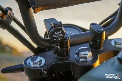 Prueba brixton crossfire 125 xs 50