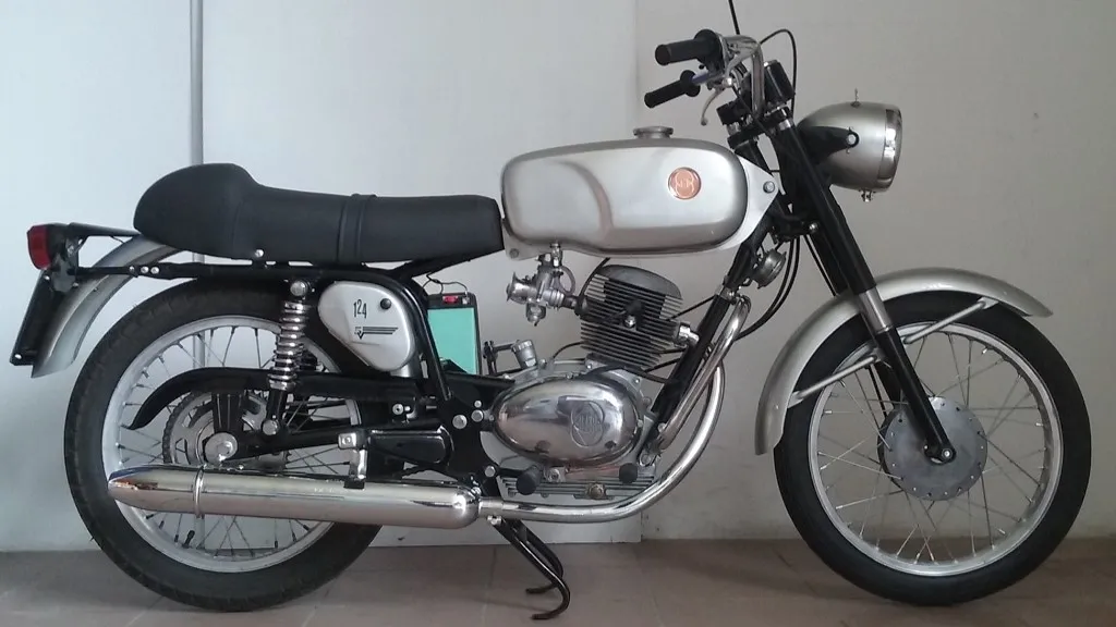 Moto del día: Gilera 124 5V